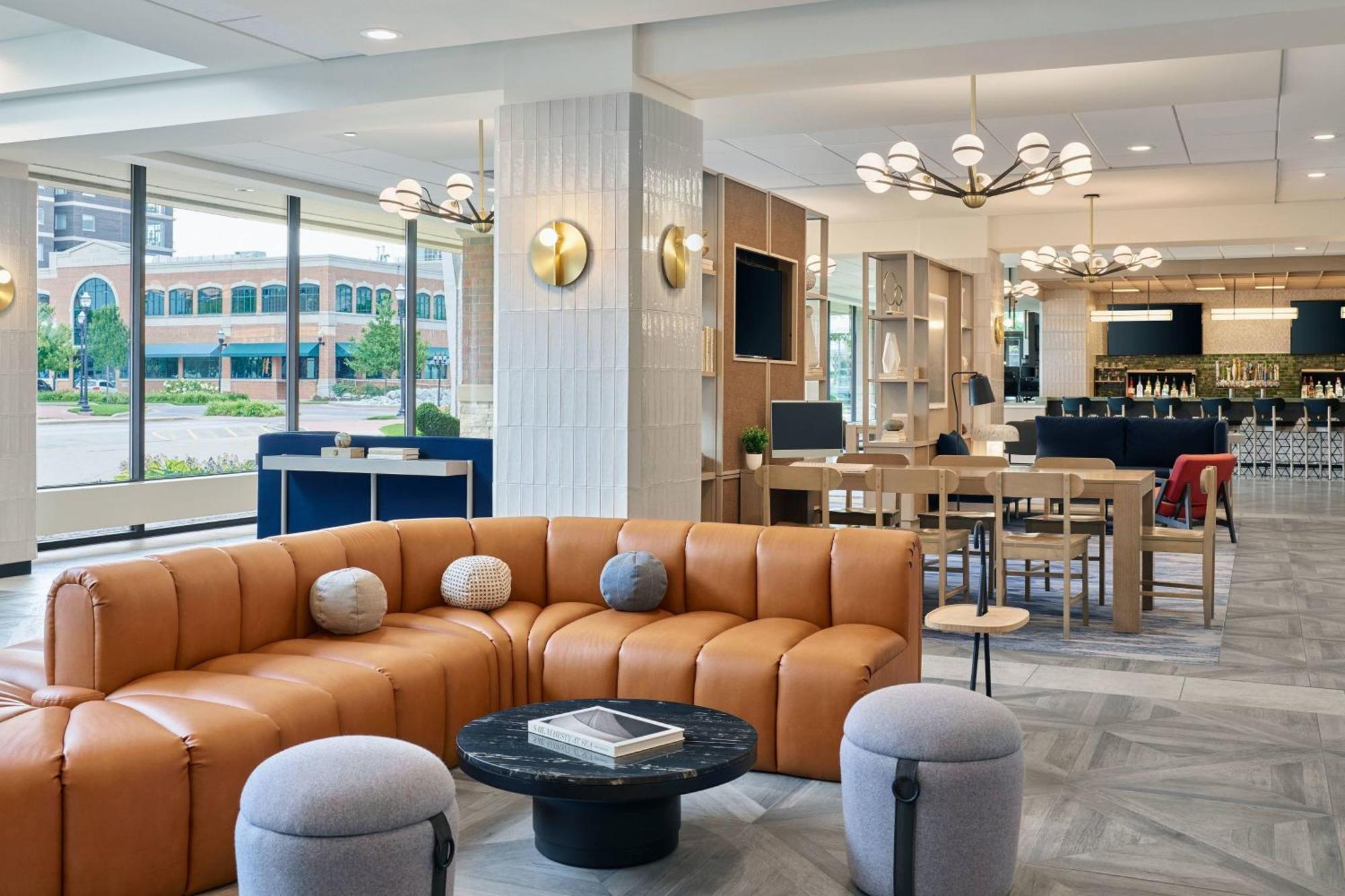 Delta Hotels By Marriott Muskegon Convention Center Экстерьер фото