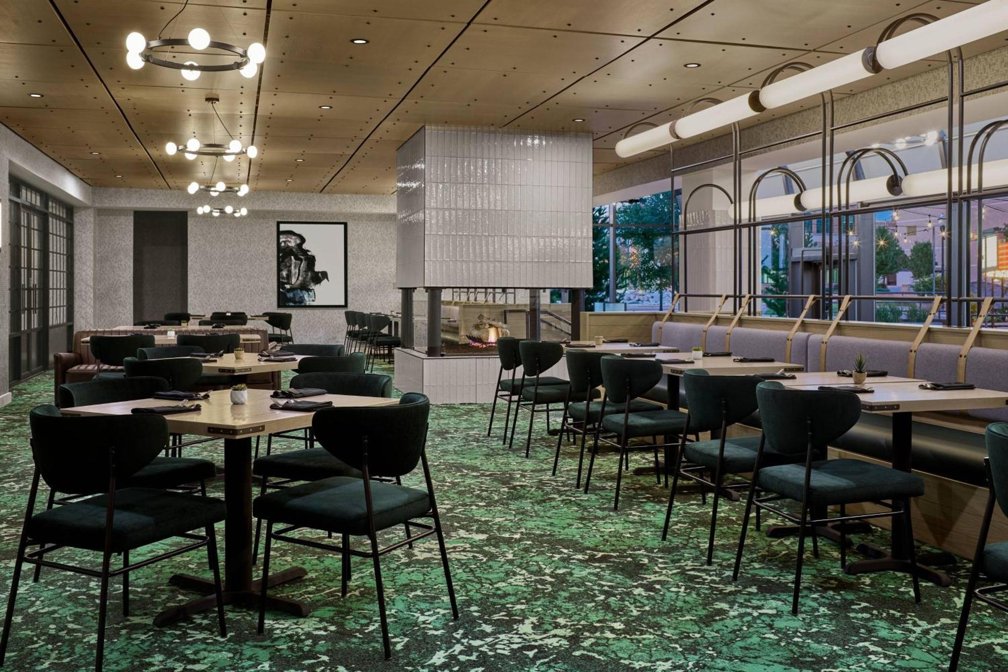 Delta Hotels By Marriott Muskegon Convention Center Экстерьер фото
