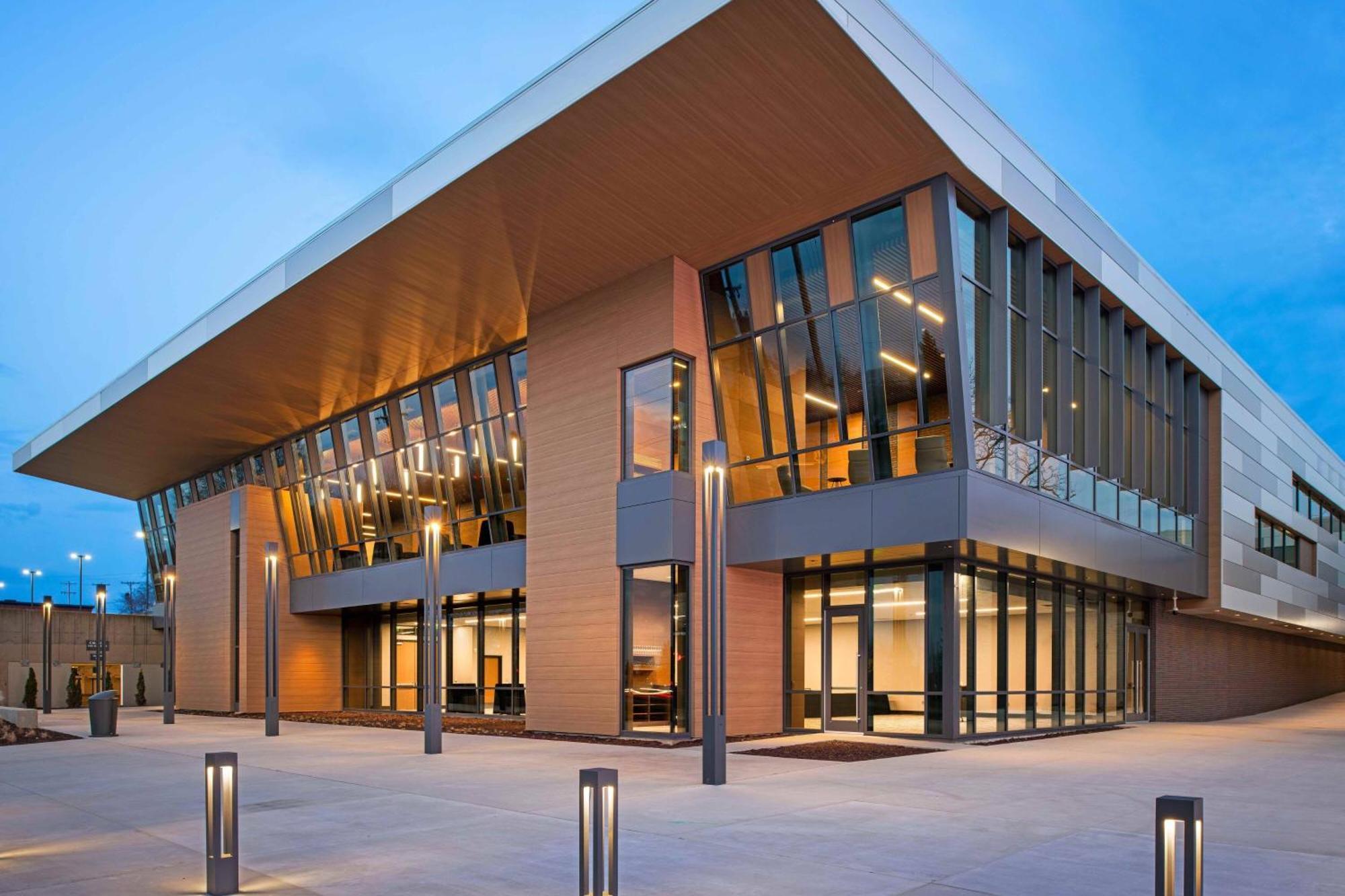Delta Hotels By Marriott Muskegon Convention Center Экстерьер фото