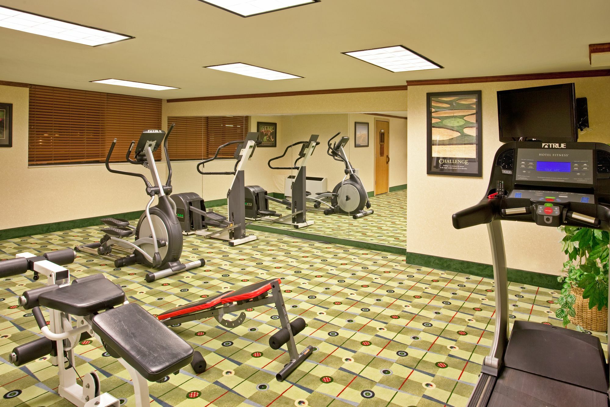 Delta Hotels By Marriott Muskegon Convention Center Экстерьер фото